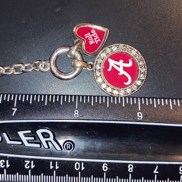 Alabama Silver Tone Toggle Bracelet. Circle Charm w/Rhinestones & Heart Charm. - Picture 5 of 5